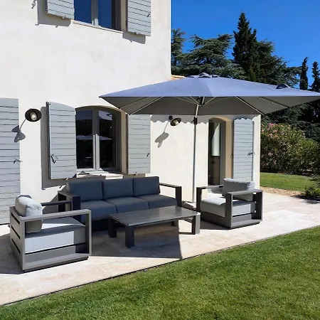 Villa De Gamme Avec Piscine Et Grand Jardin Aix-en-Provence
